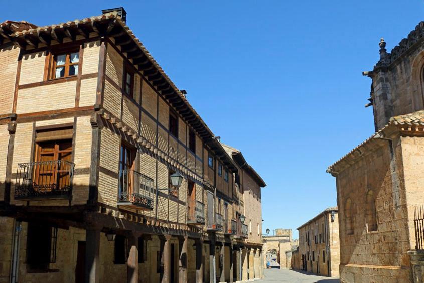 エル・ブルゴ・デ・オスマ Mirador Alegre Bed & Breakfast エクステリア 写真